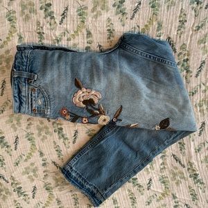 Floral embroidered jeans
